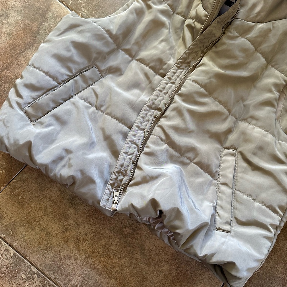 Bundle - Puffer Vests - Picture 11 of 12